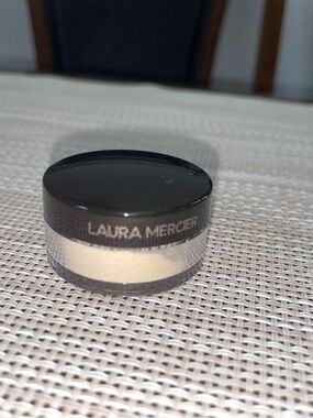 NEW Laura Mercier Translucent Loose Setting Powder Mini Travel Size
